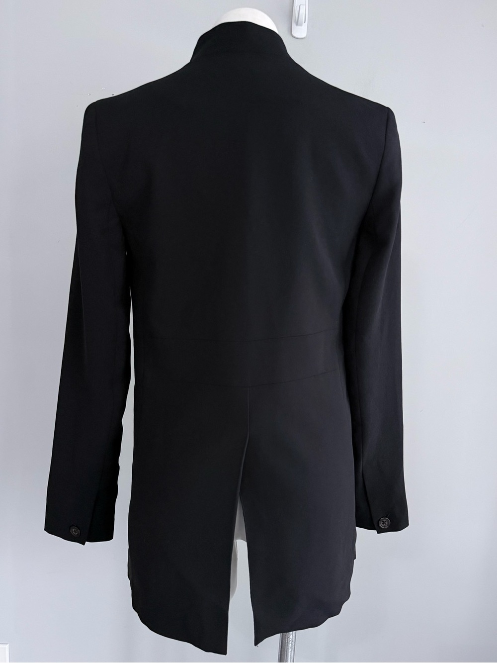 Anthropologie Essential Boyfriend Blazer Black Tuxedo Satin Trim Jacket Size 0 - Picture 9 of 16